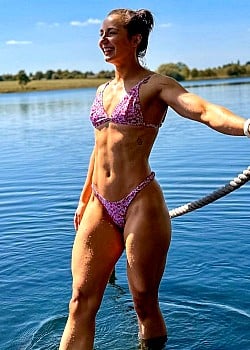 Anna Dubi